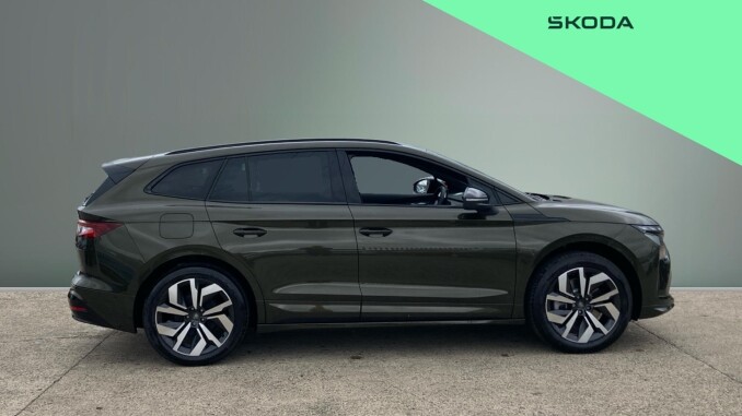 Skoda Enyaq 210kW 85x Sportline 82kWh 4x4 5dr Auto [Maxx] Electric Estate - Image 4